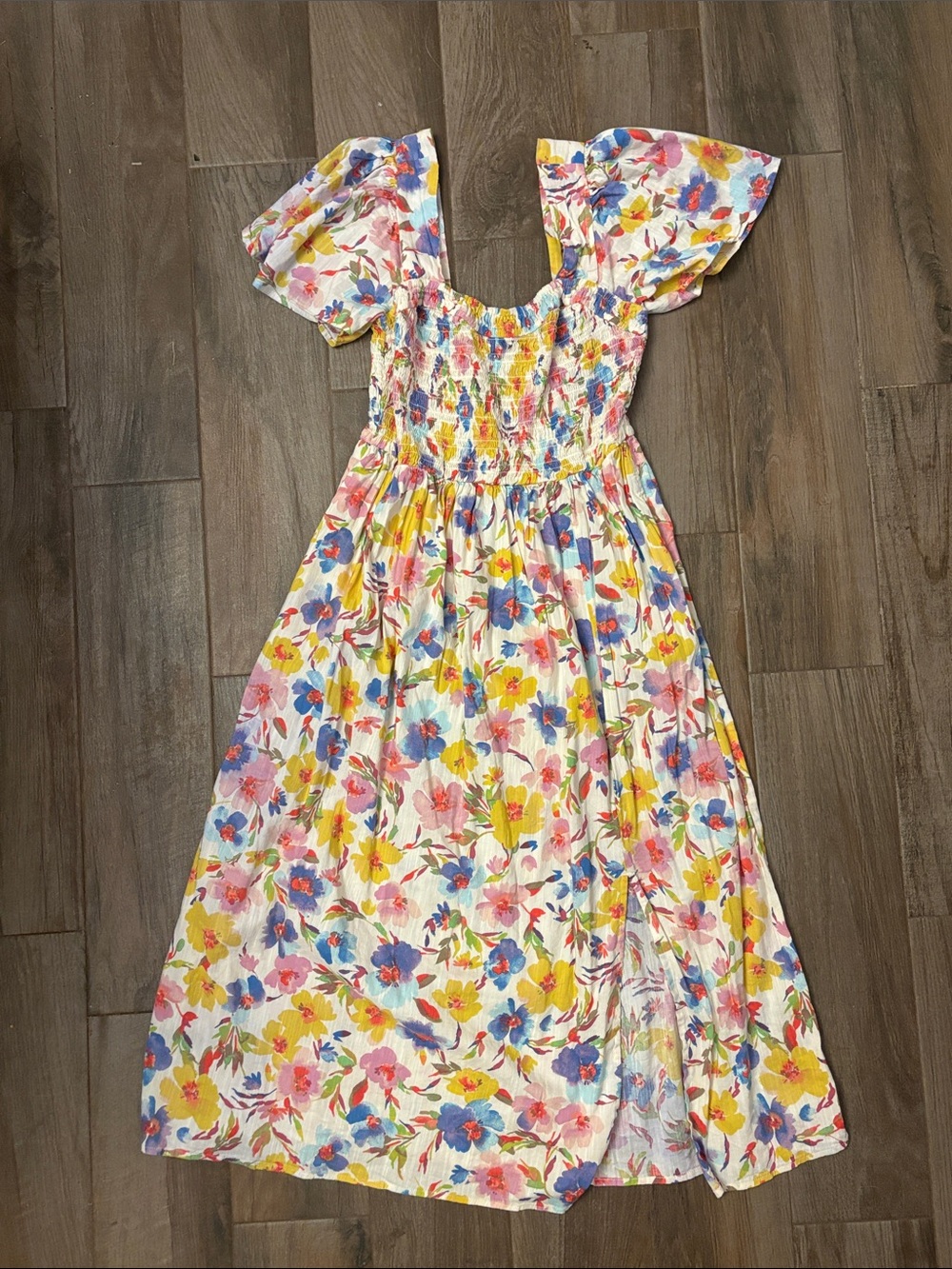 GAP Women’s Floral Smocked Maxi Dress